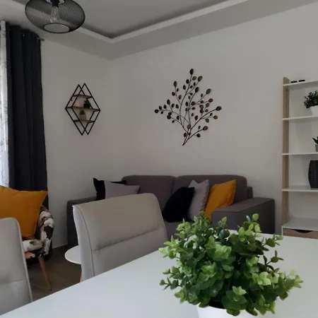 Esse - Heated Pool & Seaview Appartamento *