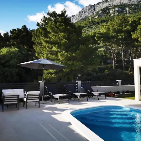 Esse - Heated Pool & Seaview Appartamento Baška Voda