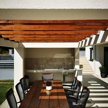 Esse - Heated Pool & Seaview Appartamento
