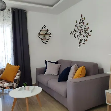 Esse - Heated Pool & Seaview Appartamento