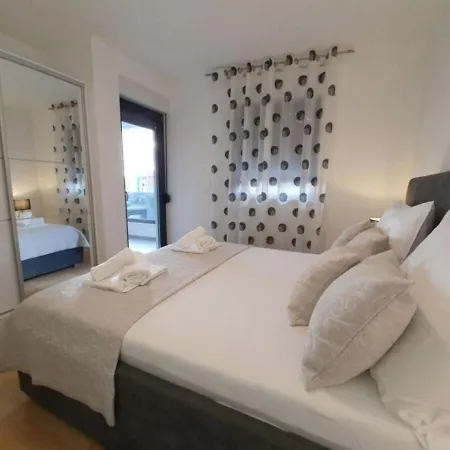 Appartamento Esse - Heated Pool & Seaview *