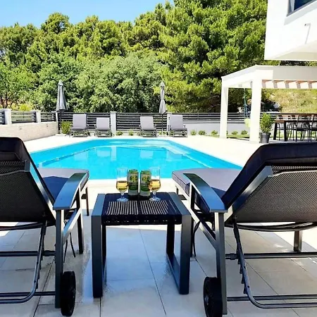 Esse - Heated Pool & Seaview Appartamento *